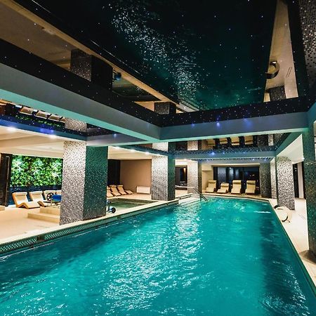 Hotel Carpat Inn 阿祖加 外观 照片